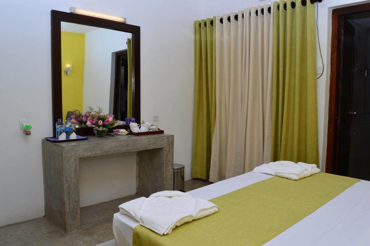 Villa Tulip Garden Anuradhapura Exteriör bild